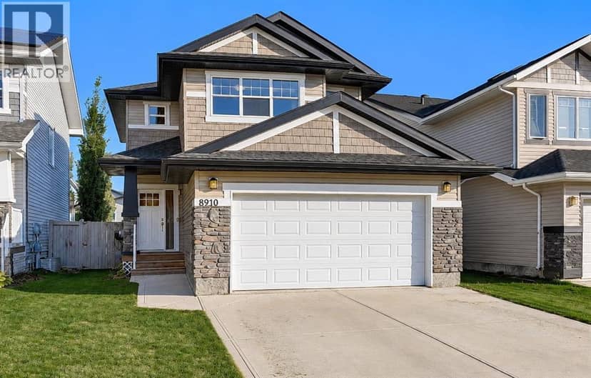 8910 94 Avenue, Grande Prairie