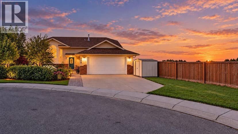 106 Strathaven Bay, Strathmore, photo 2