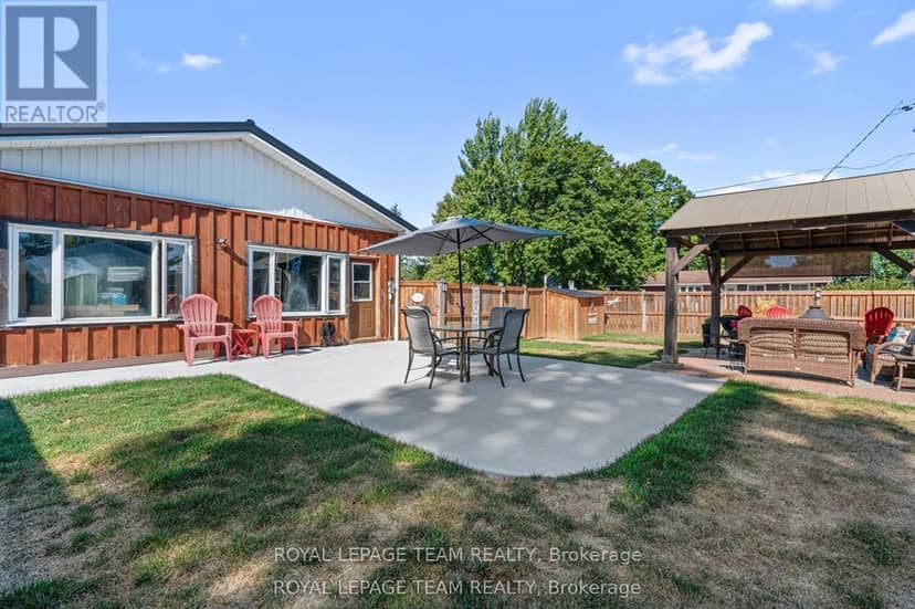 565 Dufferin Street W, North Dundas, photo 5
