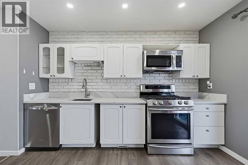 935 Madeira Way NE, Calgary, photo 8
