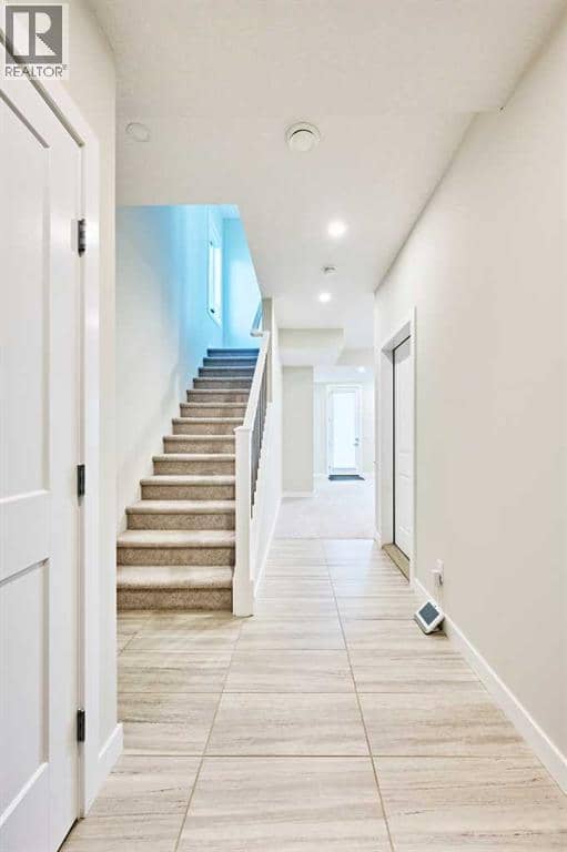 102 Crestridge Common SW, Calgary, photo 5