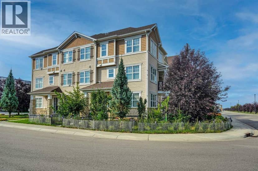 220 Windford Crescent SW, Airdrie, photo 3