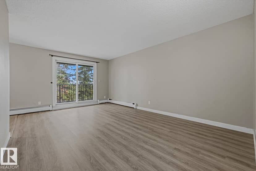 #204 237 Woodvale RD W NW, Edmonton, photo 2