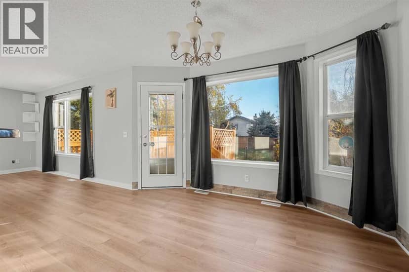 141 Shannon Square SW, Calgary, photo 8
