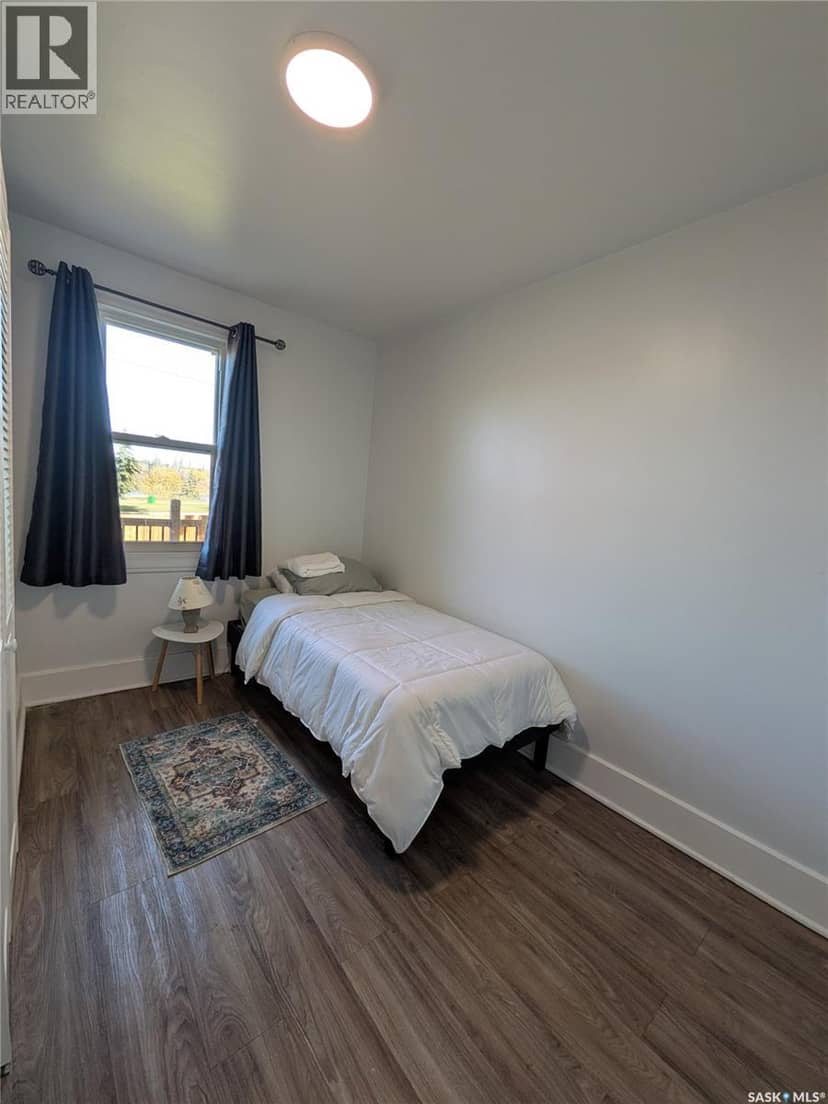 301 River STREET E, Prince Albert, photo 7