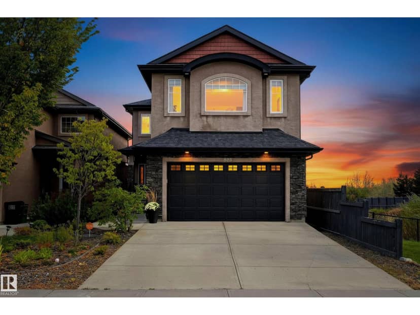 525 Albany Wy NW, Edmonton, photo 2