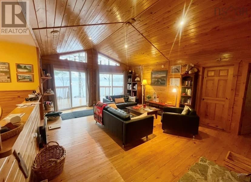 21 Babbling Brook Road, Labelle, photo 8