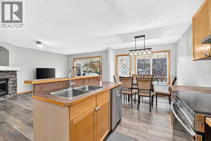 140 Everstone Way SW, Calgary, photo 6