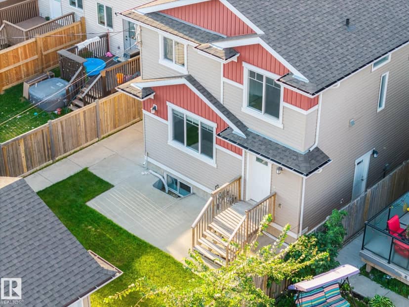 8952 81 AV NW, Edmonton, photo 3