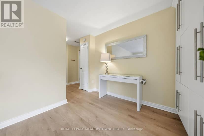 301 - 49 Park Avenue, Halton Hills, photo 4