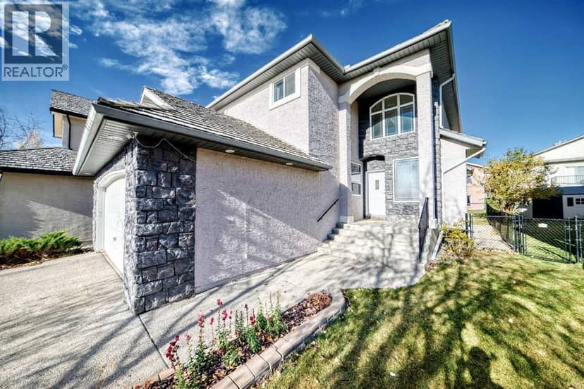 222 Royal Crest Place NW, Calgary, photo 2