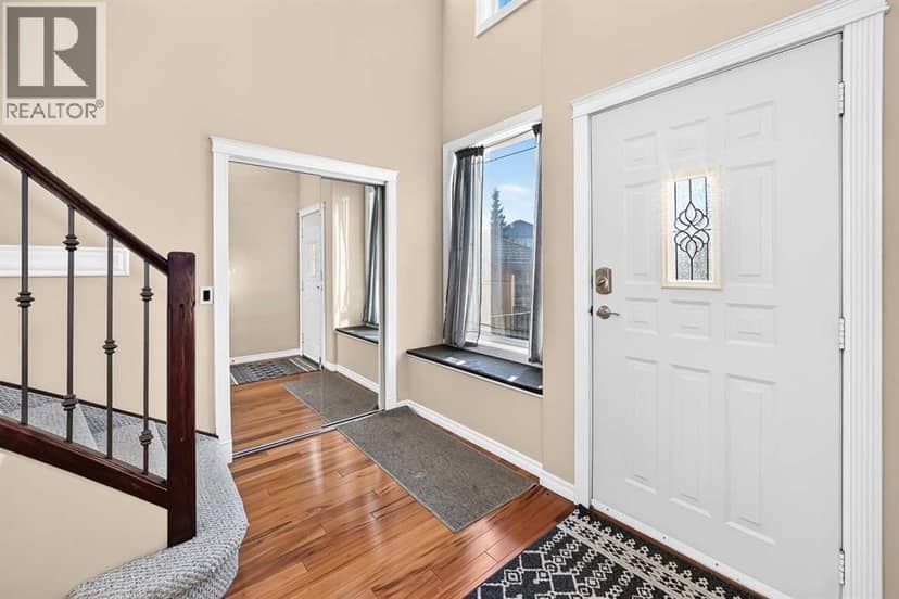 222 Royal Crest Place NW, Calgary, photo 4