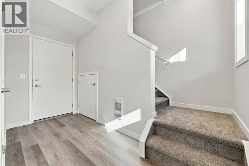 60 Red Embers Plaza NE, Calgary, photo 4