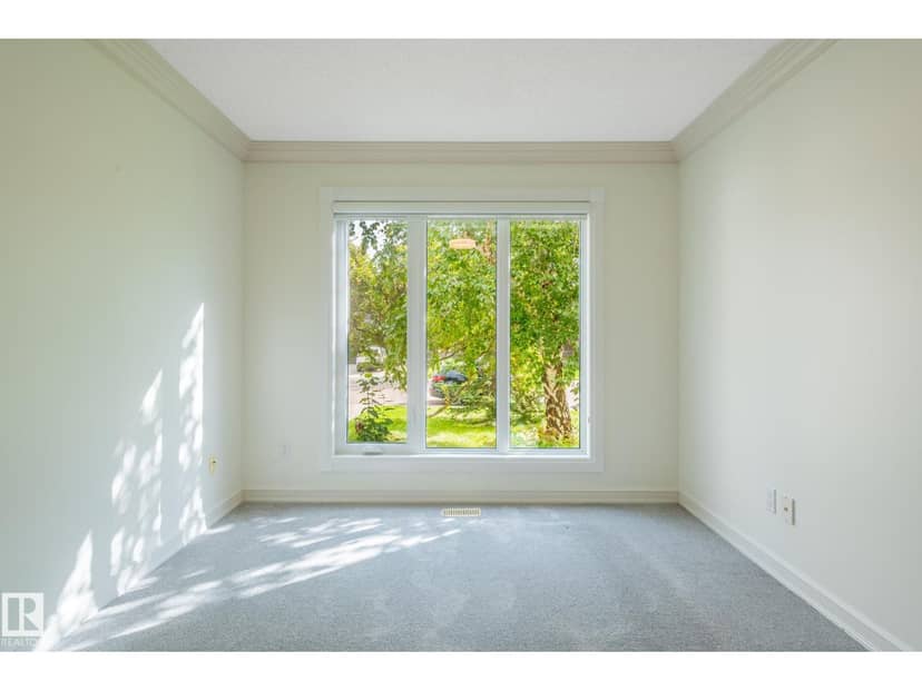 310 Living stone CO NW, Edmonton, photo 5