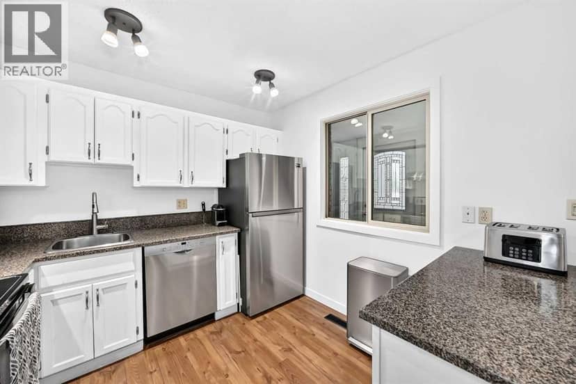 16, 803 Varsity Estates Drive NW, Calgary, photo 5