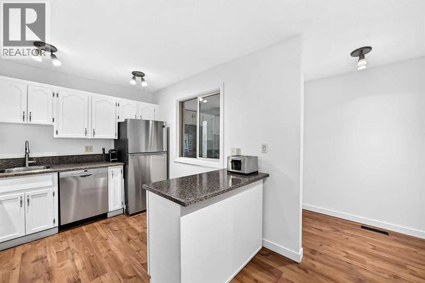 16, 803 Varsity Estates Drive NW, Calgary, photo 4