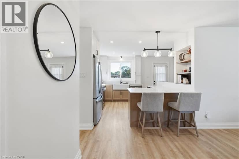 48 STONEY BROOK Drive, Stoney Creek, photo 5