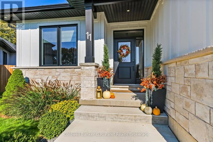 11 Macneil Court, Bayham, photo 2