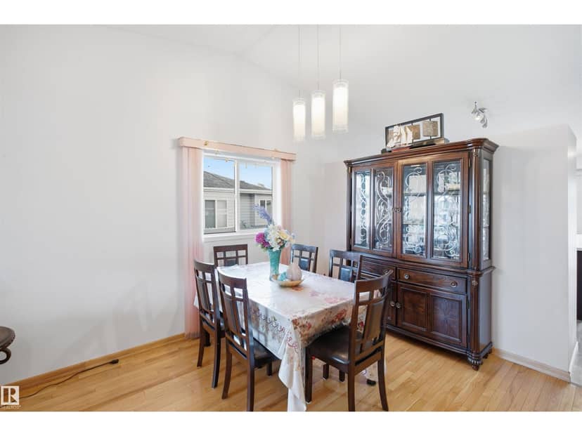 17007 90A ST NW, Edmonton, photo 8
