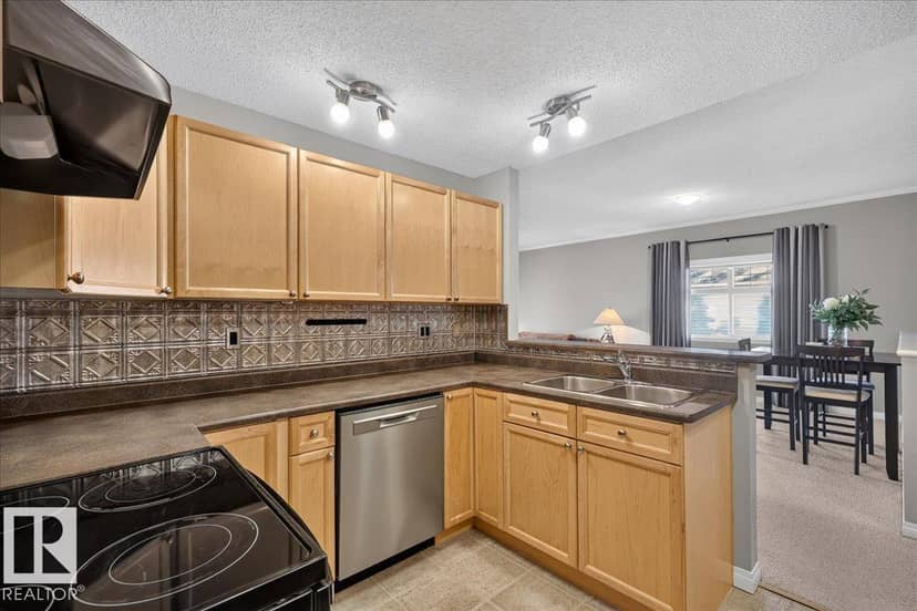 #67 3040 Spence Wd SW, Edmonton, photo 4