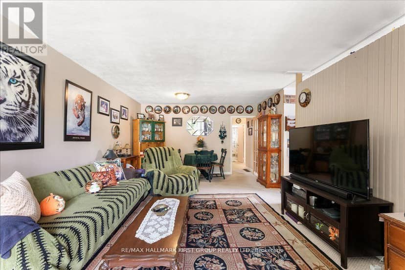1014 Dunlop Street E, Whitby, photo 6