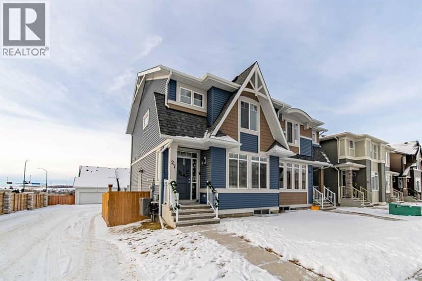 27 Iris Crescent, Okotoks