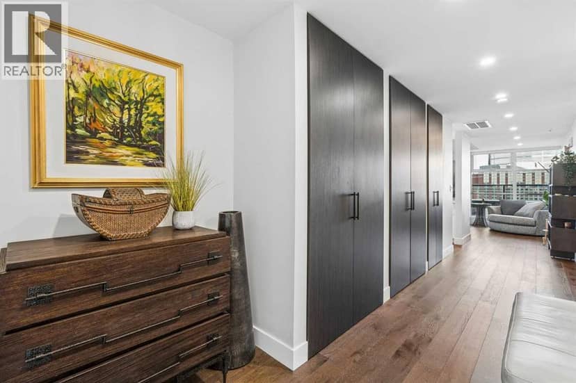 1005, 205 Riverfront Avenue SW, Calgary, photo 3