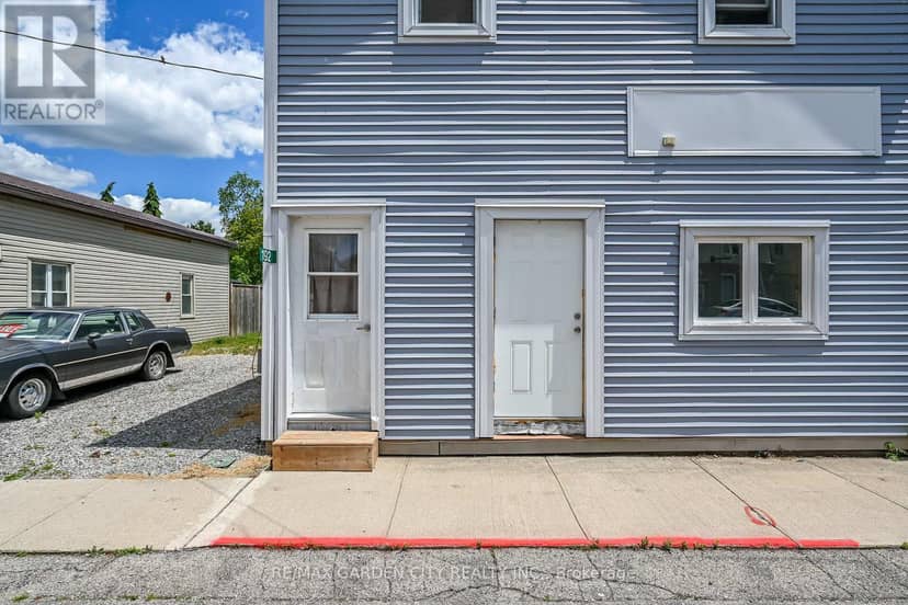 192 Townline Street N, Norfolk, photo 3