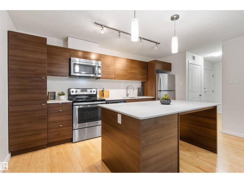 #110 9517 160 AV NW, Edmonton, photo 7