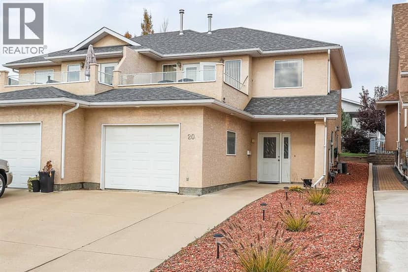 20 Taylor Mews SE, Medicine Hat