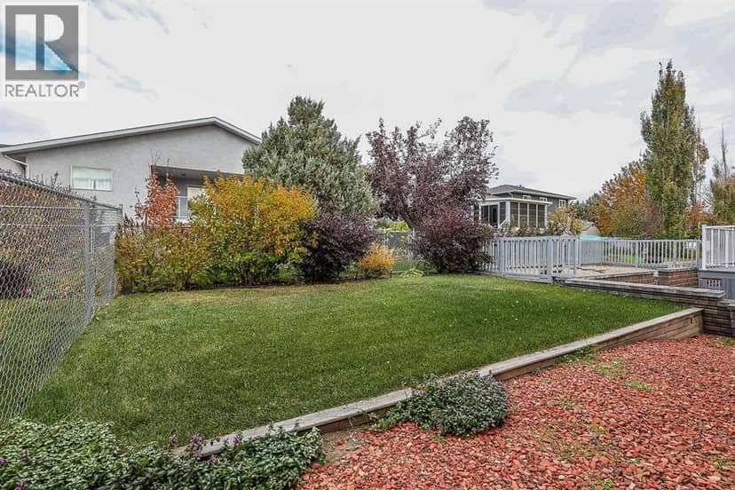 20 Taylor Mews SE, Medicine Hat, photo 4
