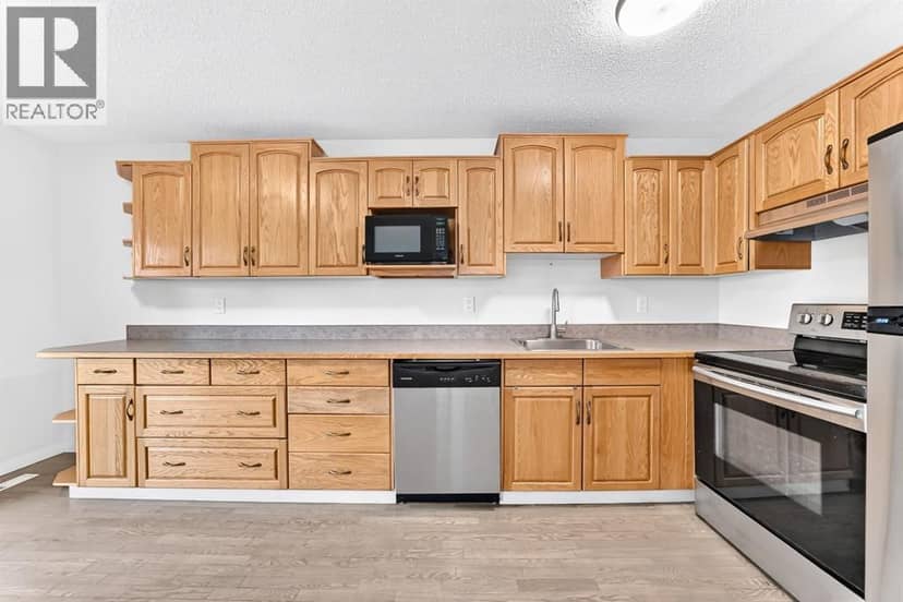 4, 2323 Oakmoor Drive SW, Calgary, photo 7