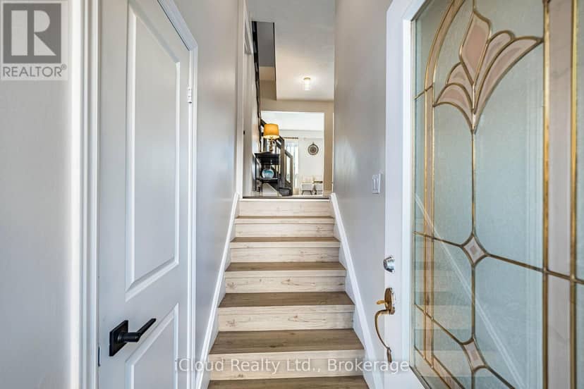 59 - 479 Ontario Street N, Milton, photo 3