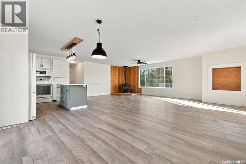 28 101 Neis Access ROAD, Emma Lake, photo 4