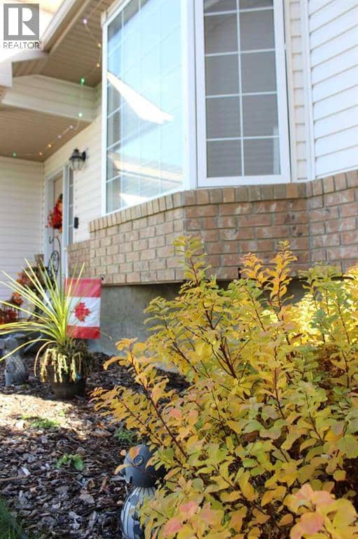 87 Parkland Close E, Brooks, photo 3