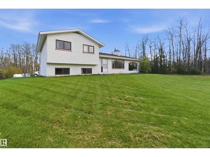 54207 Rge Road 52, Rural Lac Ste. Anne County, photo 4
