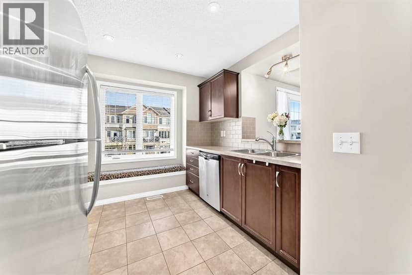 158 Windstone Mews SW, Airdrie, photo 8