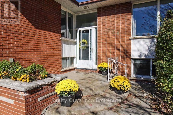 734 Sherbrooke Street, Peterborough, photo 7
