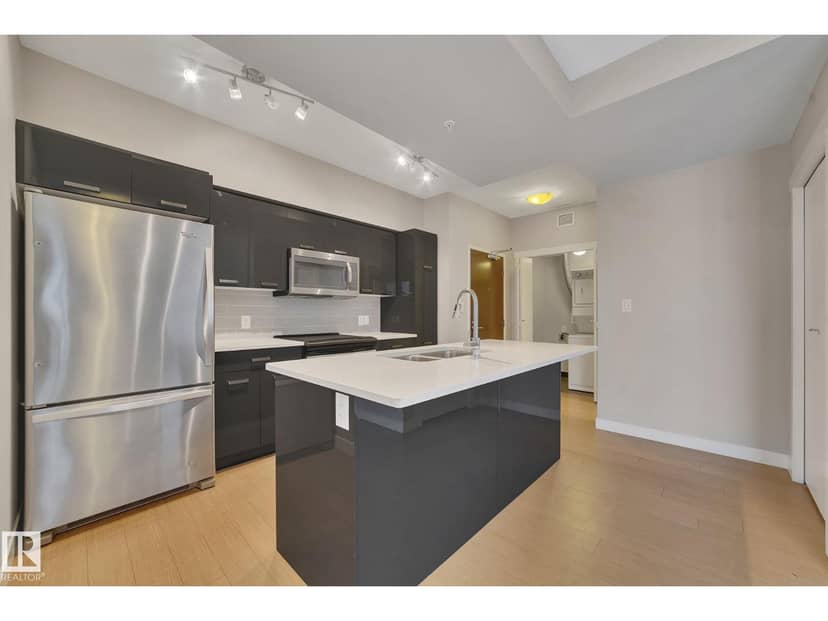 #2107 10410 102 AV NW, Edmonton, photo 4