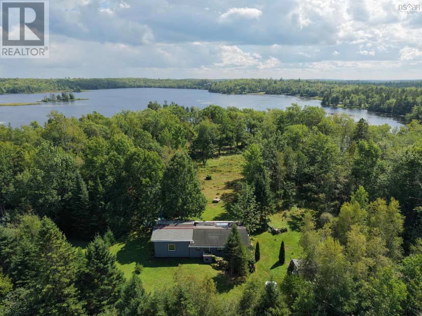 1368 East Dalhousie Road, East Dalhousie, photo 2