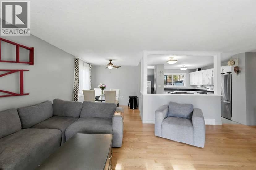 82 Baird Street, Red Deer, photo 7
