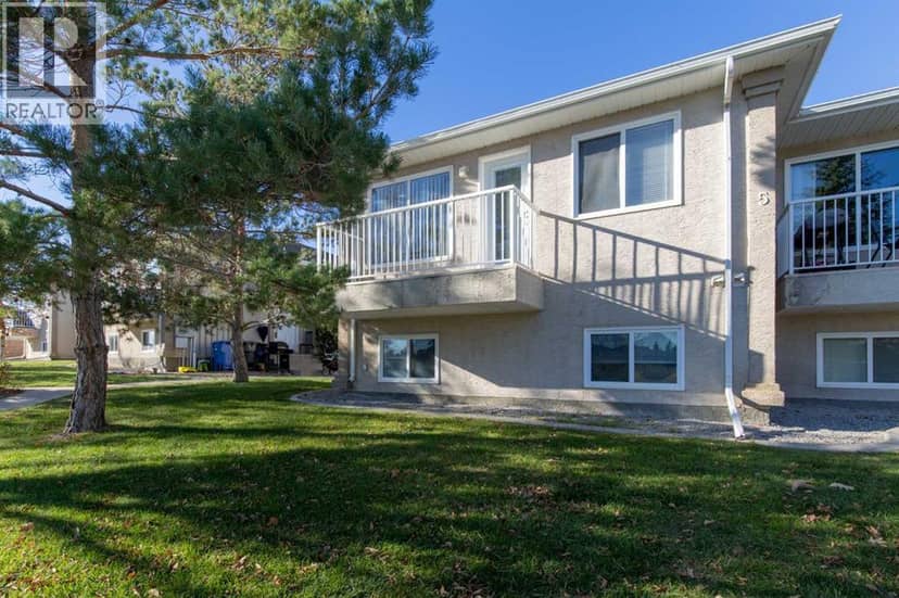 5, 5 Tartan Boulevard W, Lethbridge, photo 2