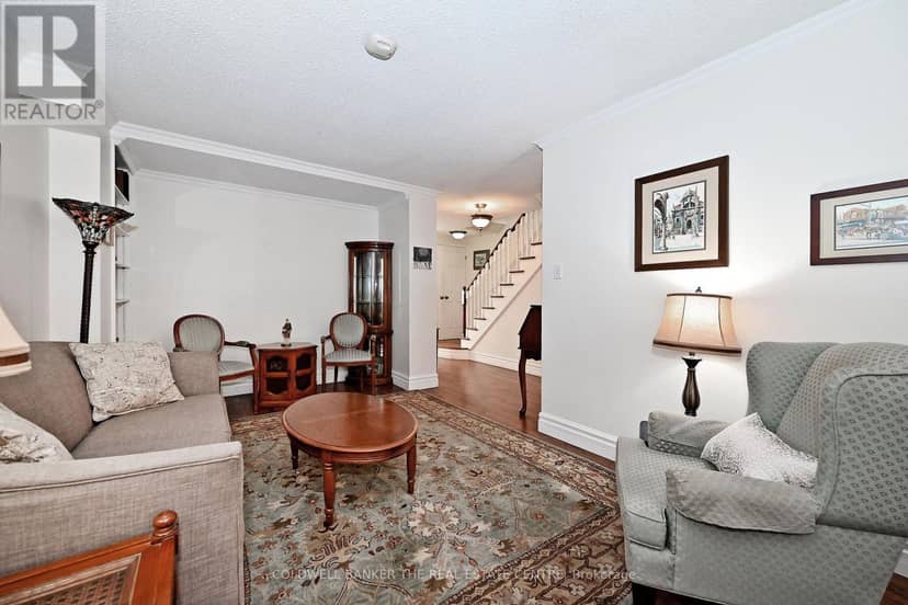 754 Shanahan Boulevard, Newmarket, photo 8