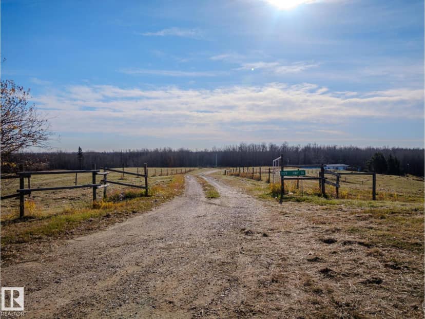 1219 Hghway 16, Rural Parkland County, photo 6