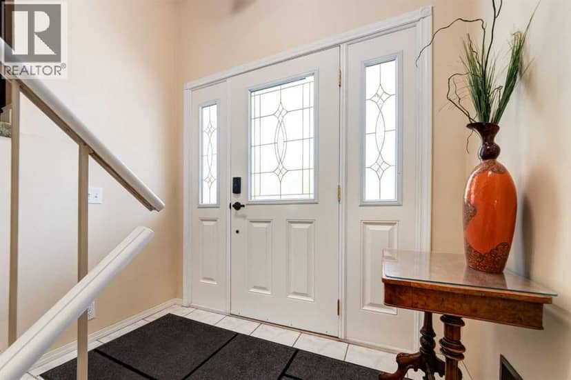 216 Cannington Place SW, Calgary, photo 3