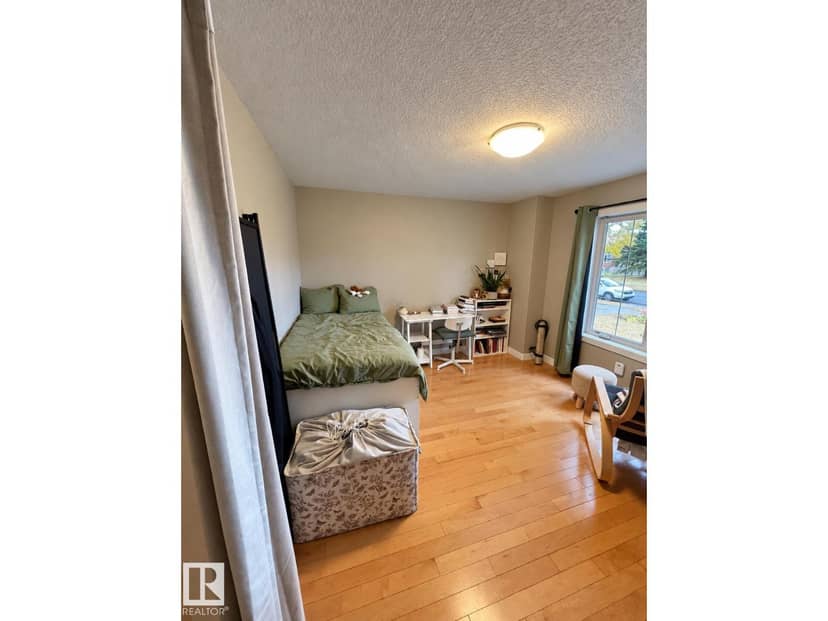12041 103 ST NW, Edmonton, photo 4