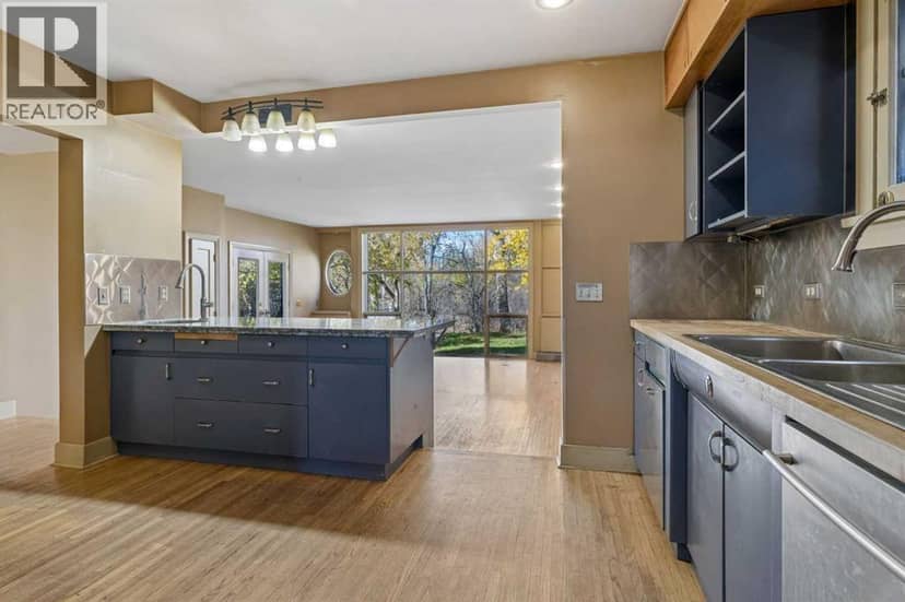 620 Rideau Road SW, Calgary, photo 8