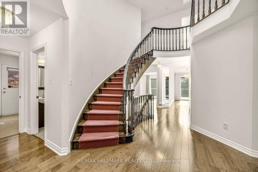 25 Cygnus Drive, Richmond Hill, photo 4