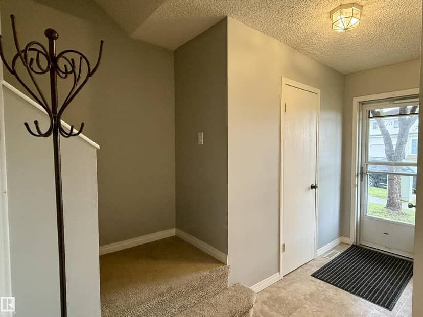 5107 146 AV NW, Edmonton, photo 3