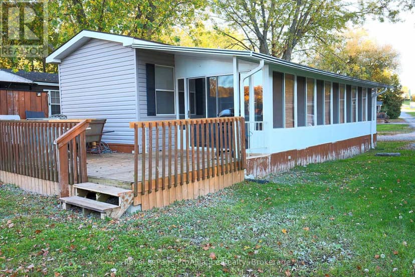 486 County Road 18 - 8 Forest Grove Lane, Prince Edward County, photo 4
